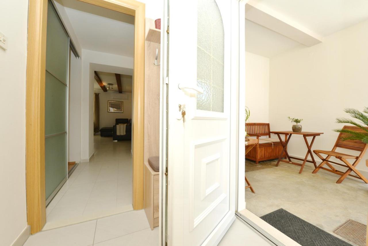 Lorena Apartment Zadar Exterior photo