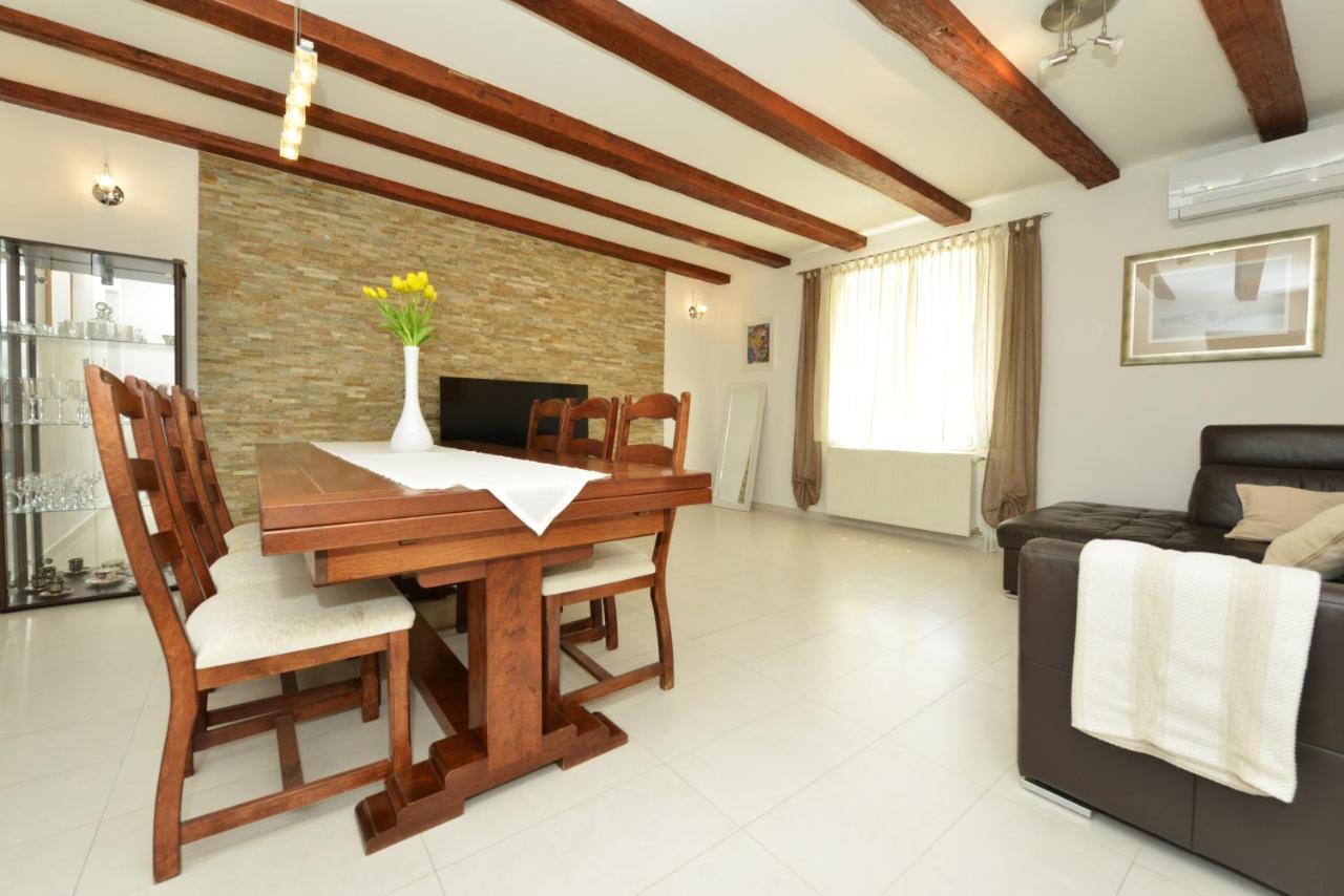 Lorena Apartment Zadar Exterior photo